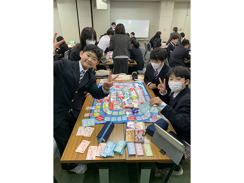 中学校家庭科 出張授業「ライフシミュレーションゲーム」